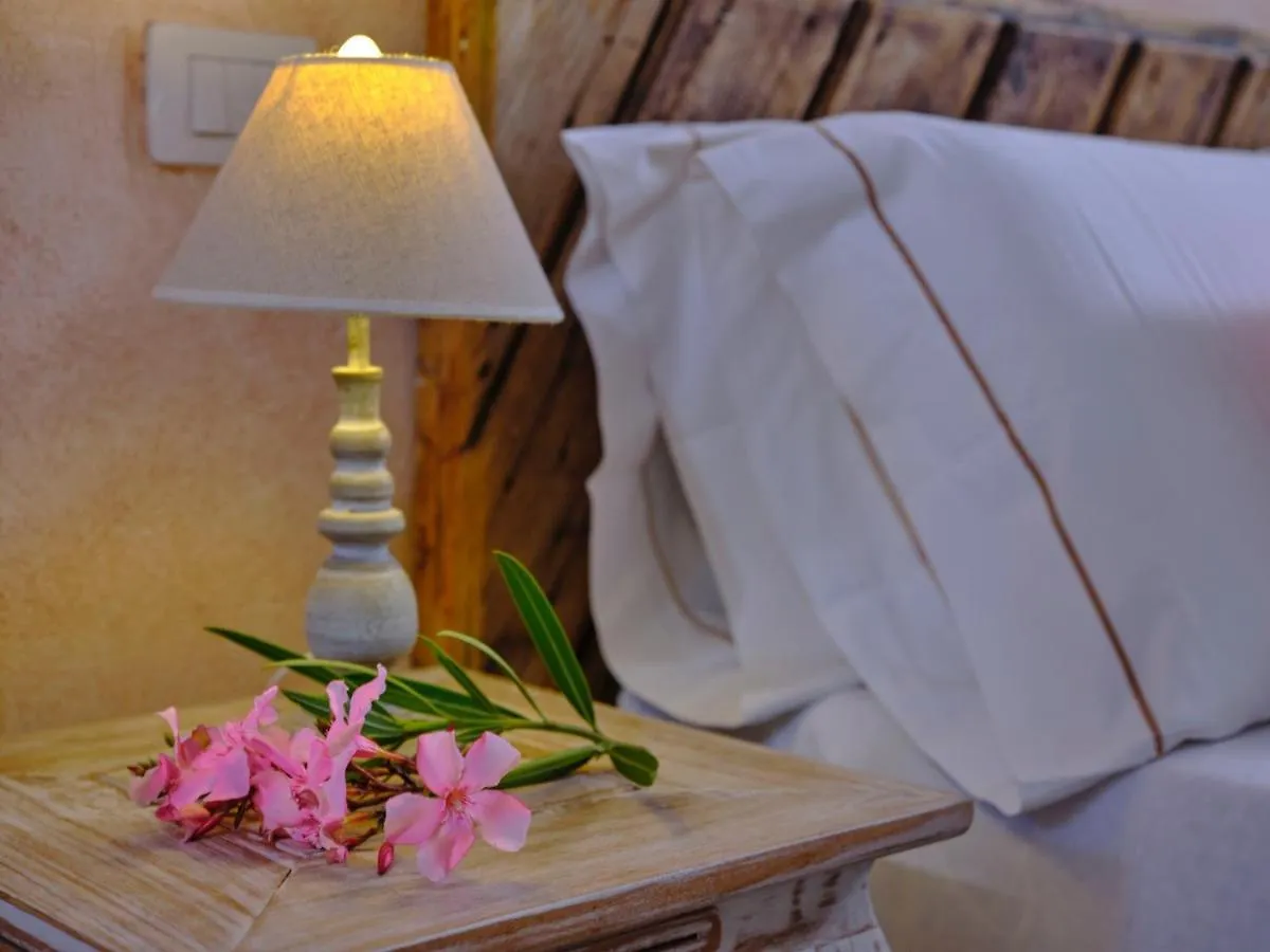 Hotel Locanda Murales - Turismo Rurale Olbia
