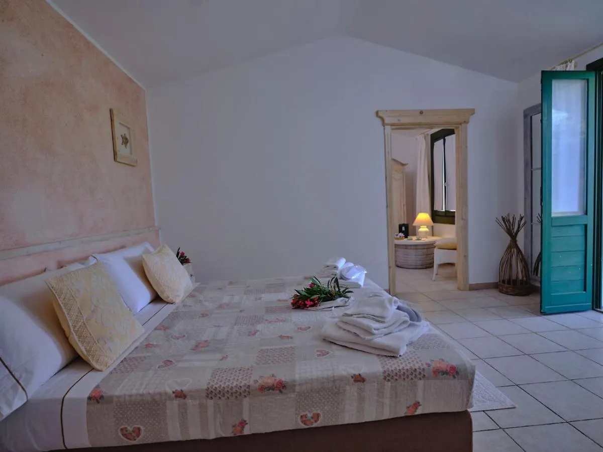 Hotel Locanda Murales - Turismo Rurale Olbia